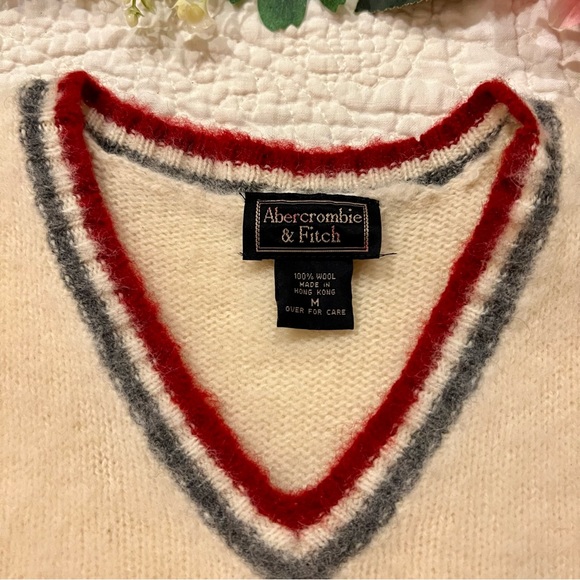 Vintage Abercrombie Wool Sweater Vest - Picture 5 of 13